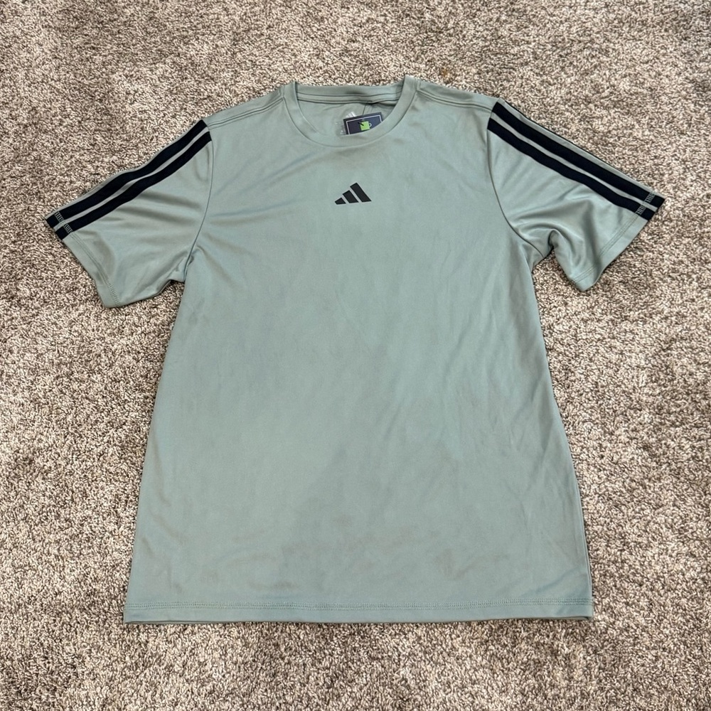 Adidas Youth Light Green Tee with Black‎ Stripes XL